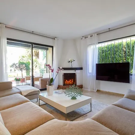 Nueva Andalucia Beautiful Family Villa Marbella