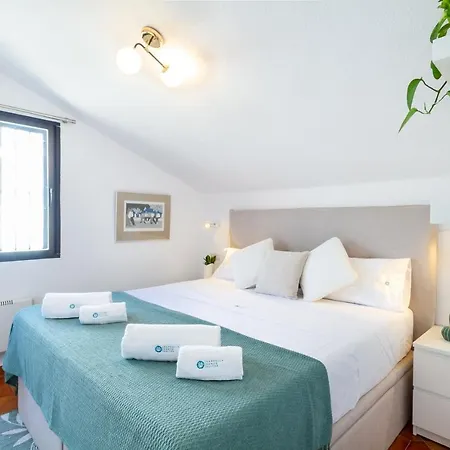 Nueva Andalucia Beautiful Family Villa Marbella