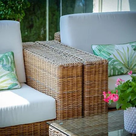 Nueva Andalucia Beautiful Family Villa